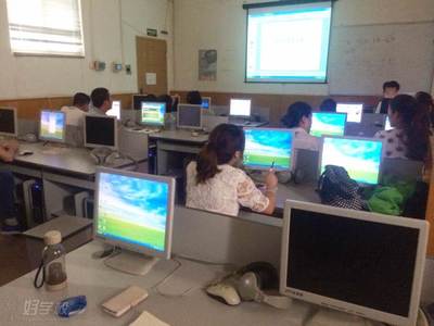 中大高等教育设计培训教学环境如何_环境图片-中大高等教育设计培训-好学校